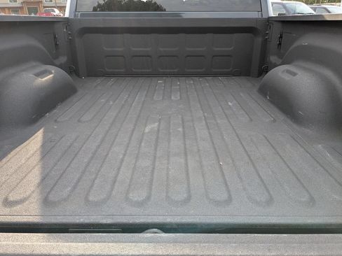 Used 2026 RAM 2500 Big Horn AWD/4WD image 15
