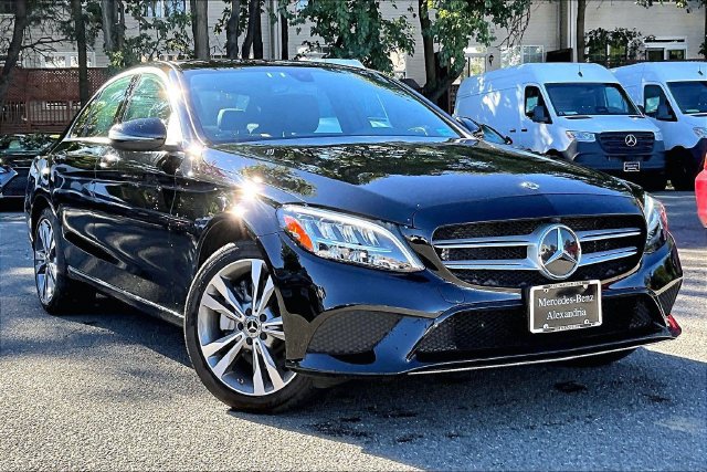 Used 2021 Mercedes-Benz C 300 4MATIC Sedan image 1