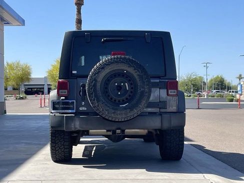 Used 2016 Jeep Wrangler Unlimited Sport w/ Quick Order Package 24S AWD/4WD image 5