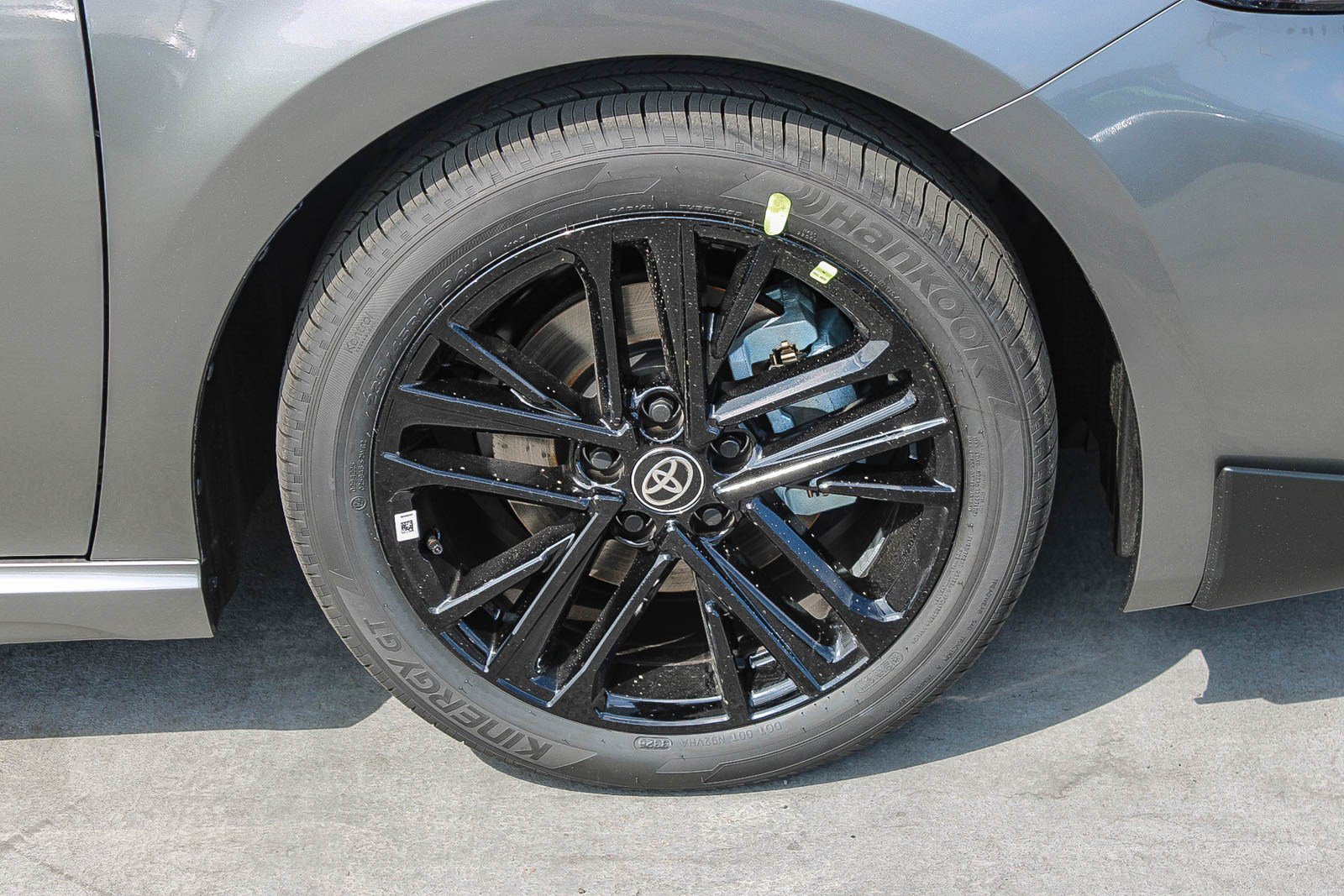 New 2026 Toyota Camry SE FWD image 11