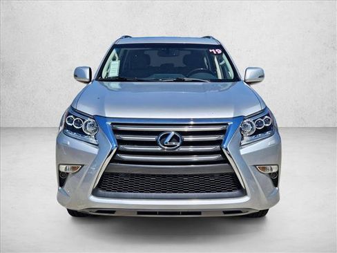 Used 2019 Lexus GX 460 Premium AWD/4WD image 2