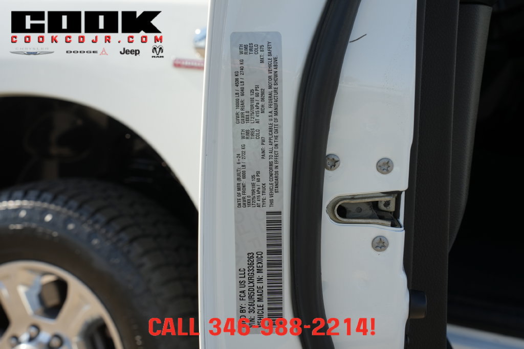 Used 2024 RAM 2500 Big Horn AWD/4WD image 31