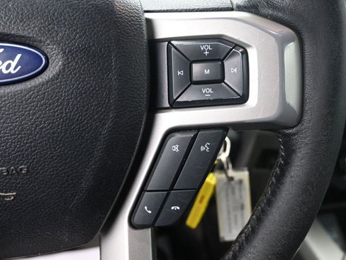 Used 2017 Ford F250 Lariat w/ Chrome Package image 23