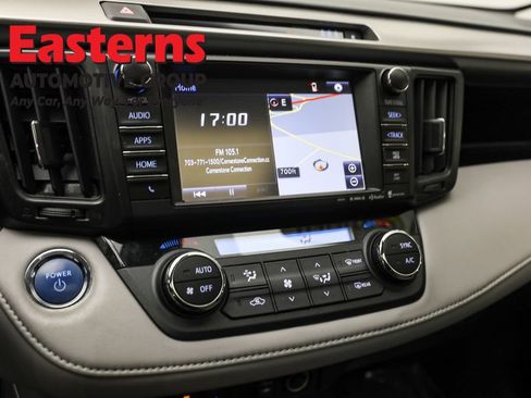 Used 2018 Toyota RAV4 XLE w/ Convenience Package image 19