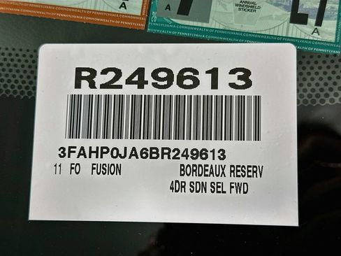 Used 2011 Ford Fusion SEL w/ 301A Rapid Spec Order Code FWD image 4