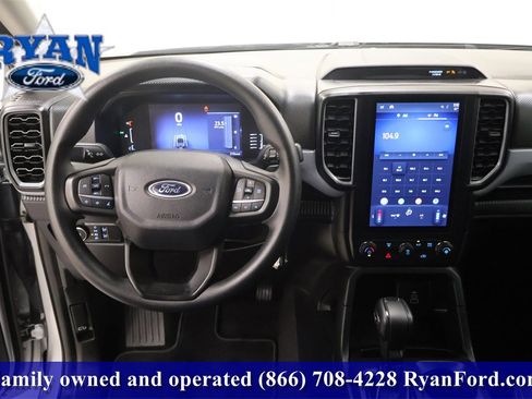 Used 2024 Ford Ranger XL image 18