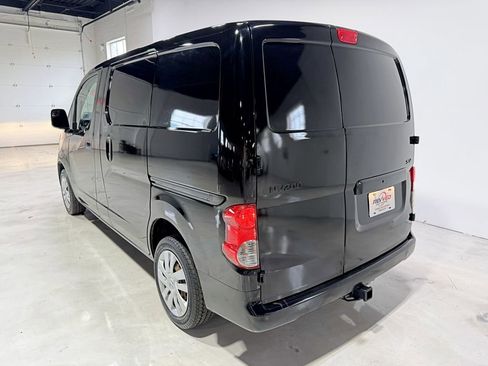 Used 2019 Nissan NV200 SV w/ Navigation Package image 5