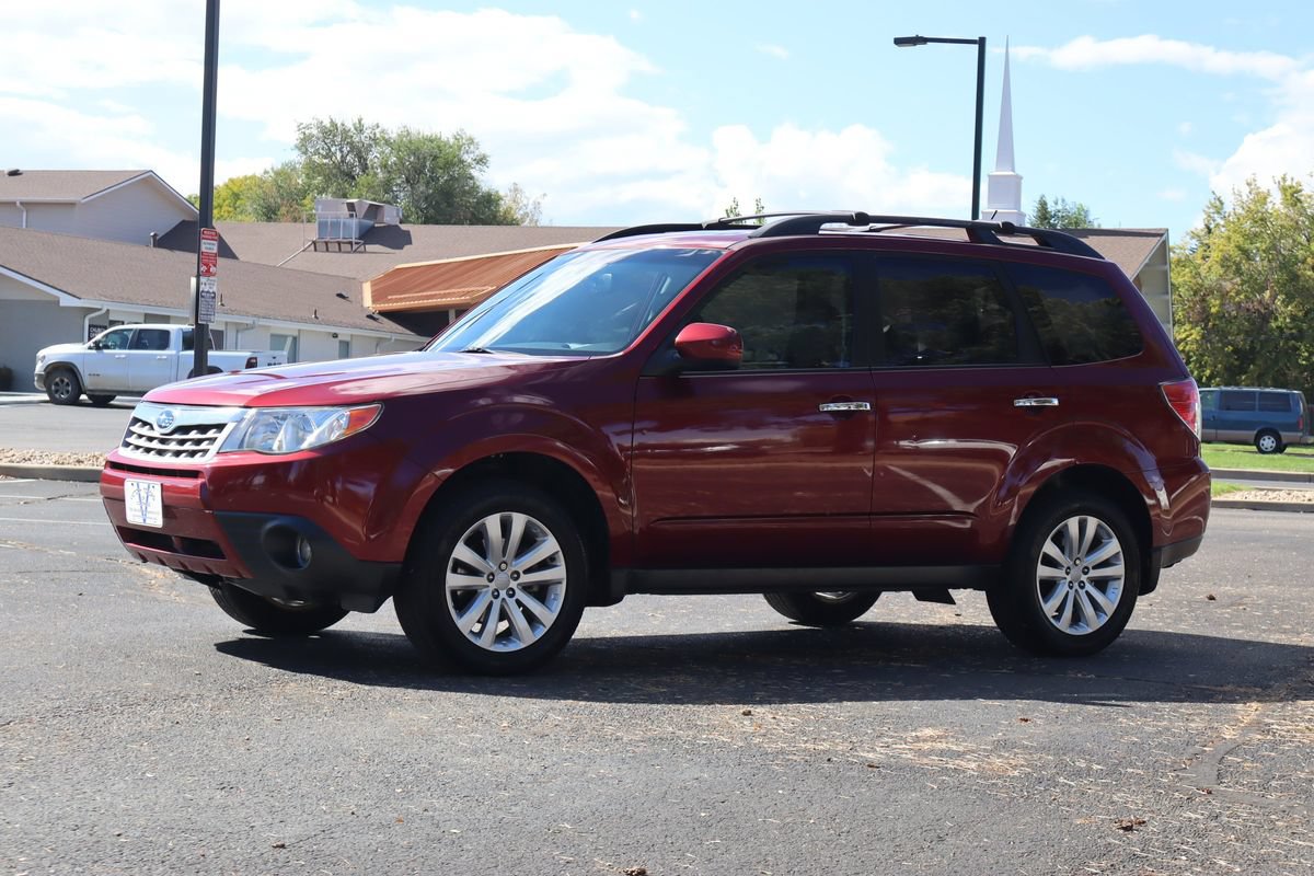 Used 2013 Subaru Forester 2.5X Limited AWD/4WD image 12