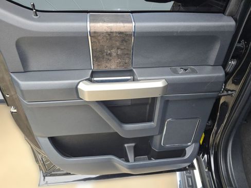 Used 2022 Ford F250 Lariat w/ Lariat Ultimate Package image 21