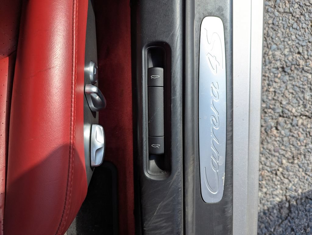 Used 2011 Porsche 911 Carrera S RWD image 15