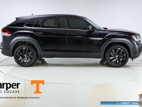 Used 2023 Volkswagen Atlas Cross Sport SE w/ Panoramic Sunroof Package FWD image 48
