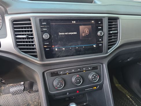 Used 2018 Volkswagen Atlas SE FWD image 6