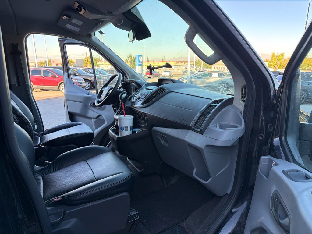 Used 2019 Ford Transit 350 XLT RWD image 21