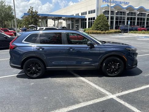 Certified 2025 Honda CR-V Sport image 3