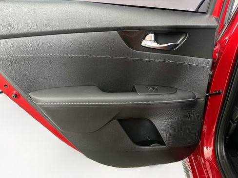 Used 2024 Kia Forte GT-Line w/ GT-Line Premium Package FWD image 27