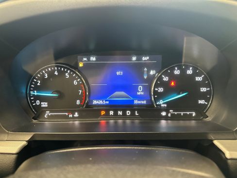 Used 2022 Ford Explorer XLT w/ Equipment Group 202A image 24