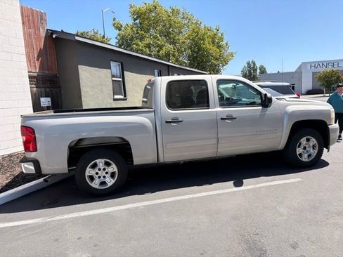 Used 2008 Chevrolet Silverado 1500 LT w/ Power Pack Plus RWD image 5