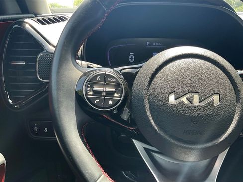 Used 2024 Kia Soul GT-Line w/ Option Group 020 FWD image 12