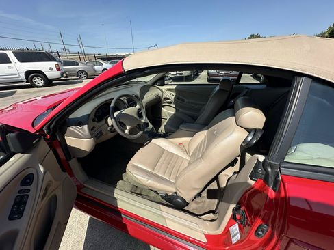Used 1999 Ford Mustang GT RWD image 38