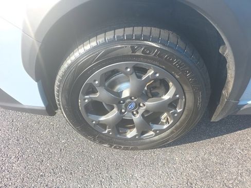 Used 2021 Subaru Crosstrek 2.5i Sport w/ Moonroof Package image 6