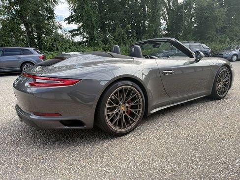 Used 2017 Porsche 911 Carrera 4S AWD/4WD image 8