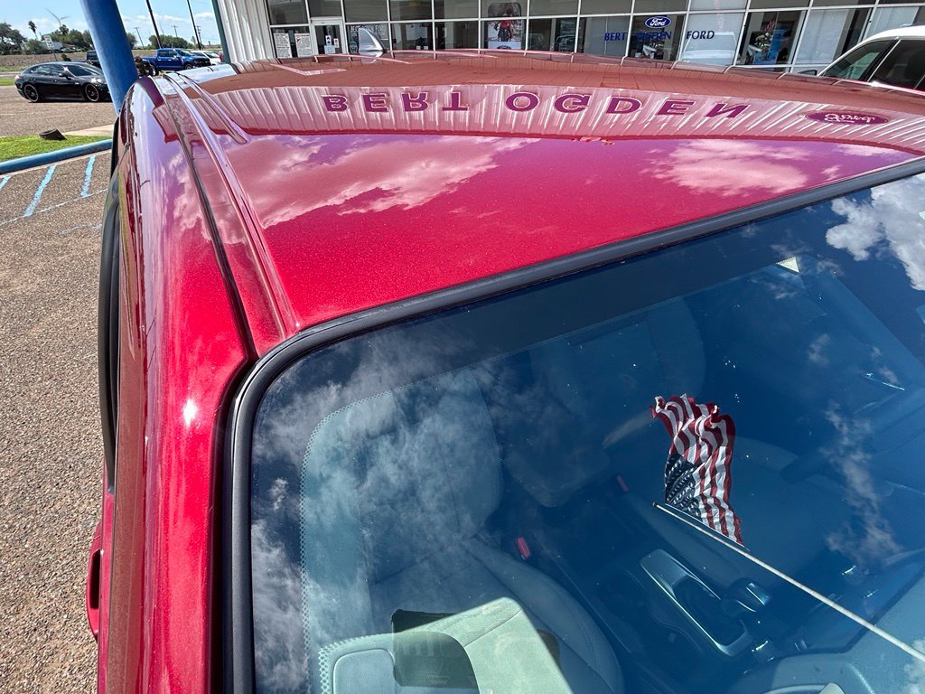 Used 2024 Nissan Frontier SV RWD image 7