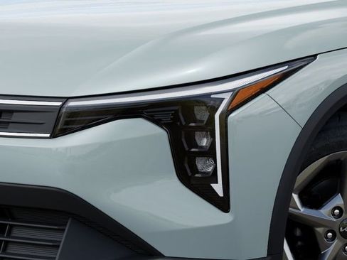 New 2026 Kia K4 FWD image 10