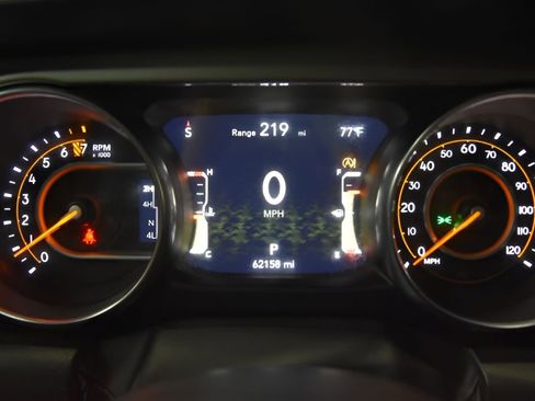 Used 2022 Jeep Gladiator Overland AWD/4WD image 21