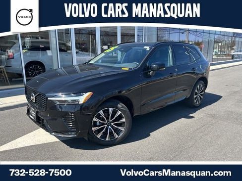 Certified 2025 Volvo XC60 B5 Plus image 1