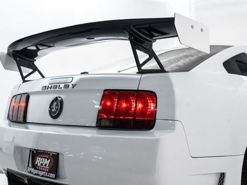 Used 2008 Ford Mustang Shelby GT500 RWD image 12