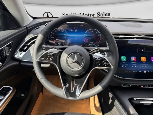 New 2027 Mercedes-Benz E 350 4MATIC Sedan image 11
