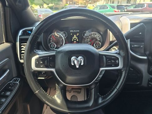 Used 2023 RAM 2500 Big Horn w/ Level 1 Equipment Group AWD/4WD image 7