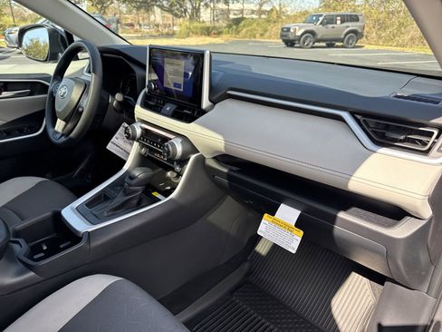 New 2025 Toyota RAV4 XLE w/ Convenience Package FWD image 36