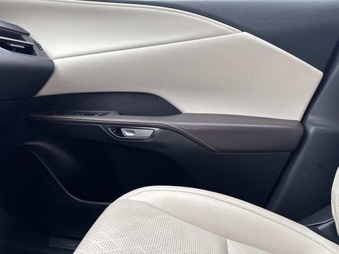 Certified 2024 Lexus RX 350 w/ Convenience Package image 22