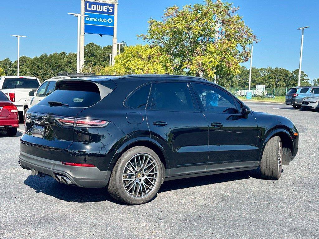 Used 2022 Porsche Cayenne S AWD/4WD image 28