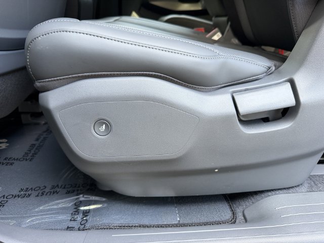 Certified 2026 Kia EV9 Light RWD image 34
