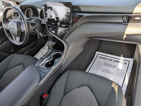 Used 2024 Toyota Camry LE image 20