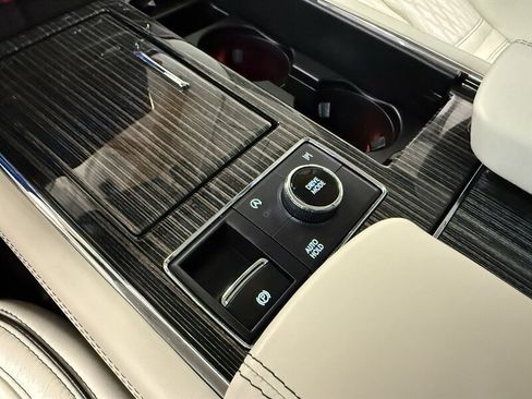 Used 2022 Lincoln Navigator Black Label AWD/4WD image 25
