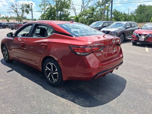 Used 2025 Nissan Sentra SV w/ All-Weather Package FWD image 14