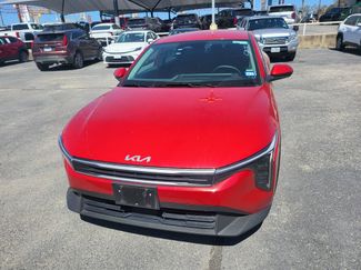 Used 2025 Kia K4 LXS video 1