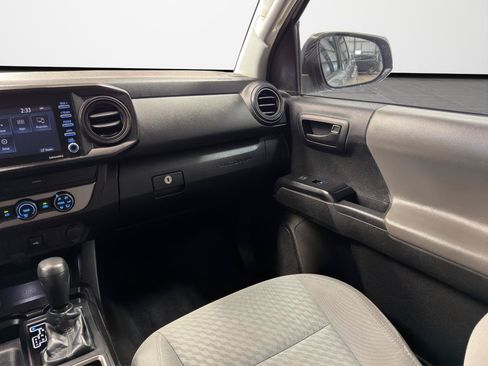 Used 2021 Toyota Tacoma SR w/ SR Convenience Package RWD image 21
