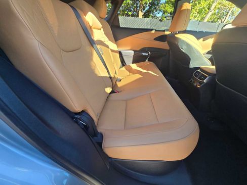 Used 2023 Lexus RX 350 Premium image 14