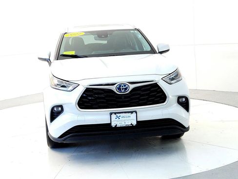 Used 2022 Toyota Highlander Limited image 8