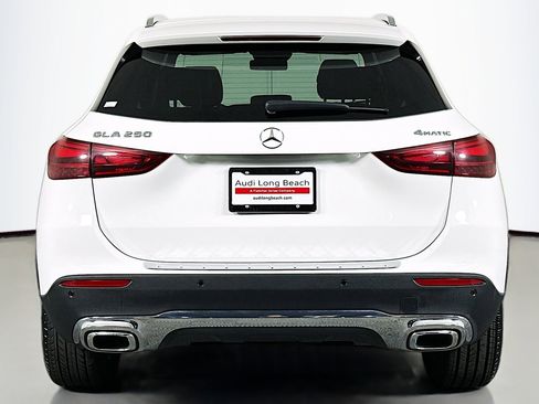 Used 2025 Mercedes-Benz GLA 250 GLA 250 image 3