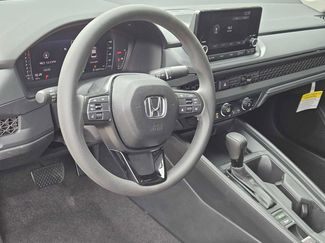 Used 2025 Honda Accord LX video 2