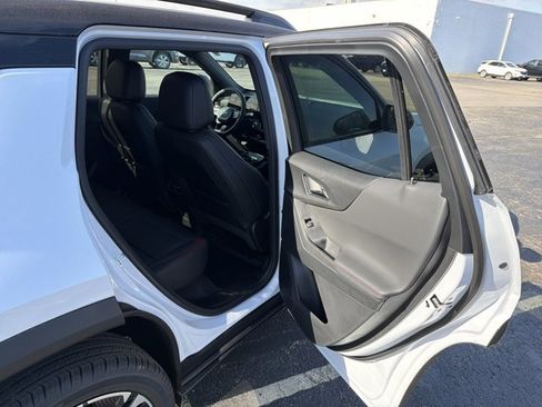 New 2026 Chevrolet Equinox RS w/ Convenience Package III image 24