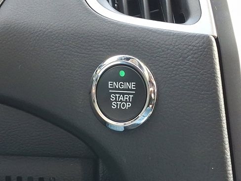 Certified 2023 Ford Edge SEL w/ Convenience Package image 24