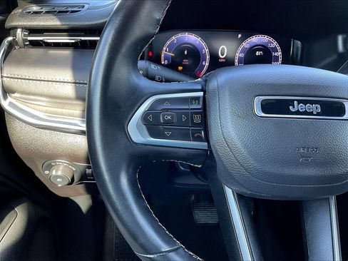 Used 2022 Jeep Compass High Altitude AWD/4WD image 13