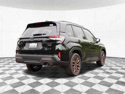 Used 2025 Subaru Forester Sport image 12