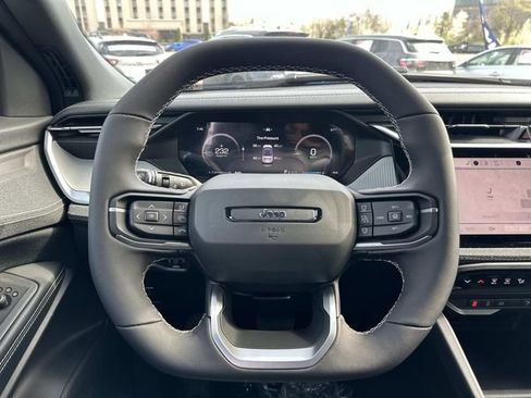 New 2026 Jeep Cherokee Laredo image 14